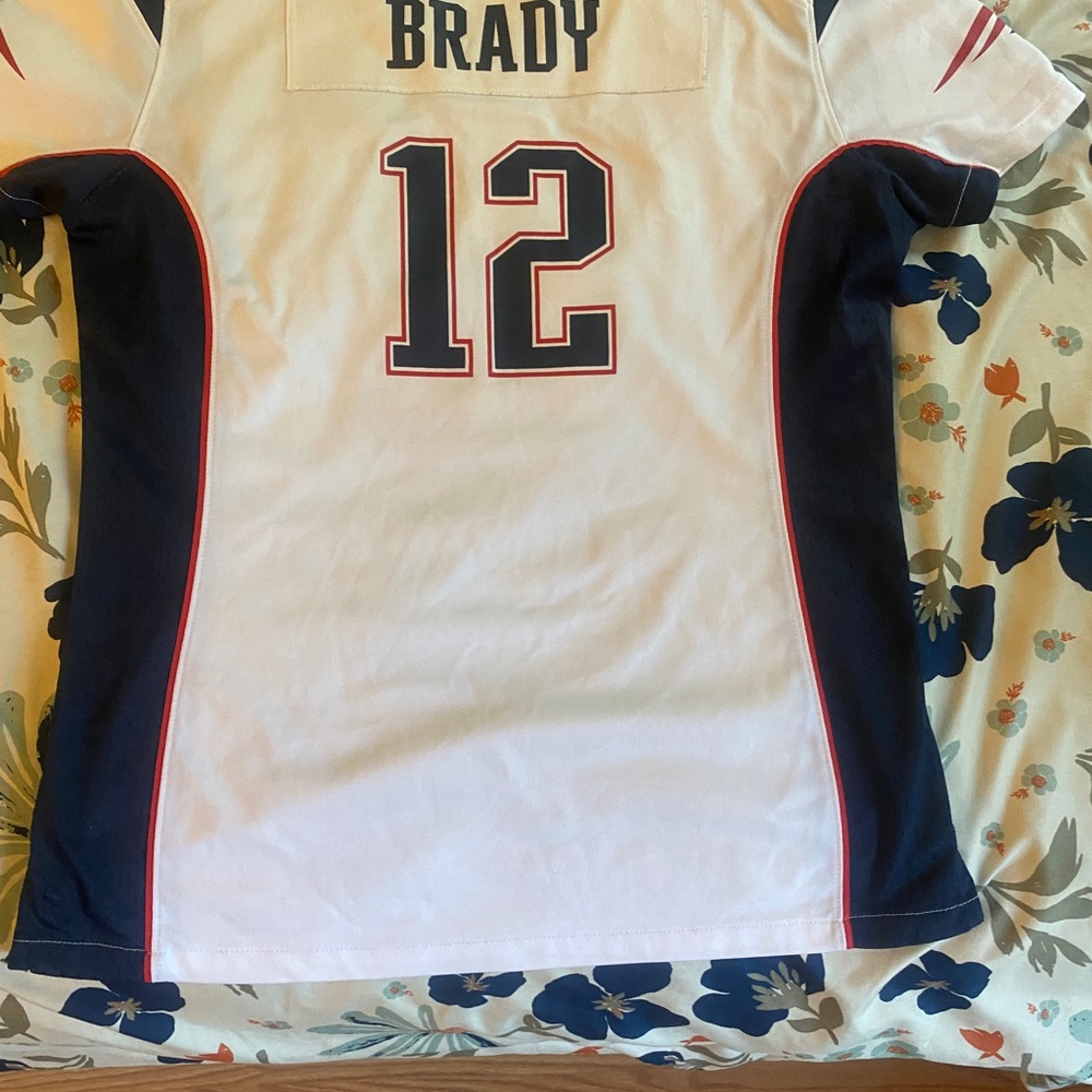 The GOAT 🐐 Tom Brady Classic Patriots Jersey!!!!!